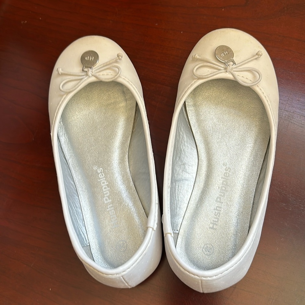 Hush Puppies new, never used. Size 29 (12.5 US size)